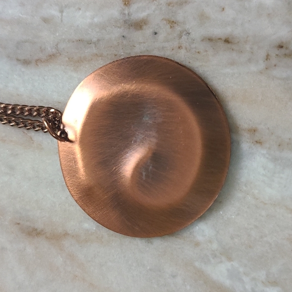 Vintage Mid Century Copper Tone Swirl Necklace - Picture 3 of 5